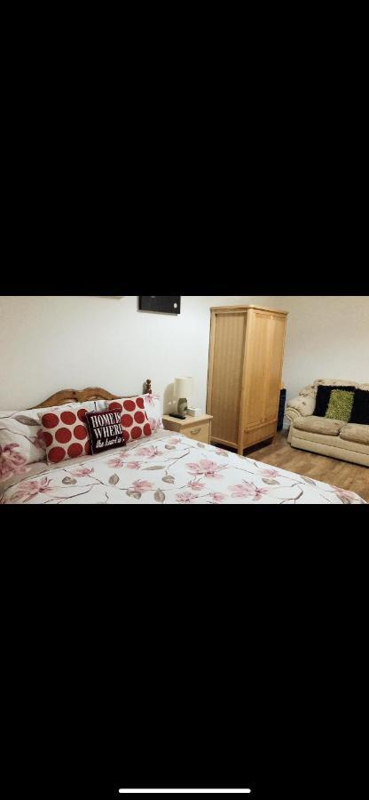 Heart Of Aberdeen City Centre 3 Bedrooms Apartment Exterior photo